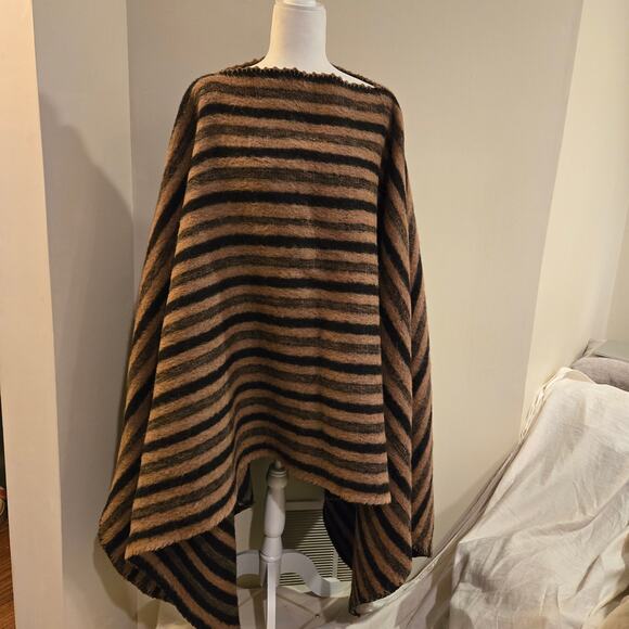 Poncho Cape Tunic One Size Black Brown Striped Super Heavy and Warm *read* - Picture 1 of 16